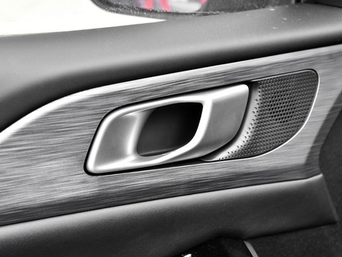 Changan Hunter — China range-extender EV for export — photo 13