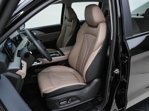 Changan Hunter K50 — China range-extender EV for export — photo 10
