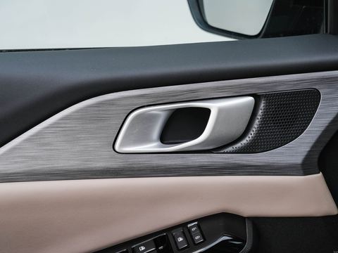 Changan Qiyuan Lie Shou K50 — China electric EV for export — photo 13