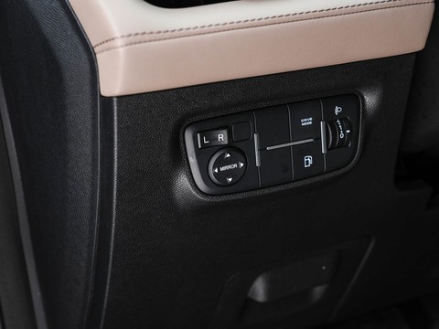 Changan Hunter K50 — China range-extender EV for export — photo 15