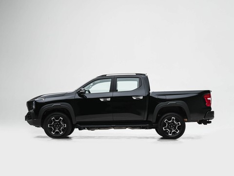 Changan Hunter K50 — China range-extender EV for export — photo 4