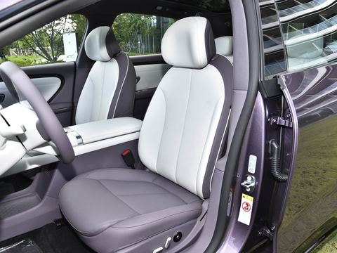 Changan Qiyuan Qi YuanA06 — China electric EV for export — photo 10