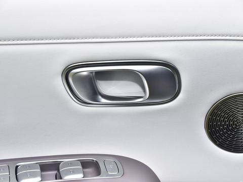 Changan Qiyuan Qi YuanA06 — China electric EV for export — photo 13