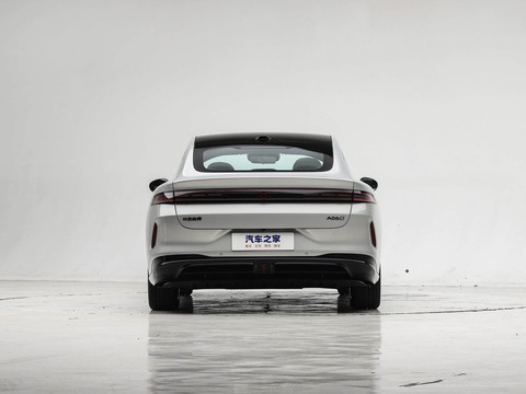 Changan Qiyuan A06 — China electric EV for export — photo 6