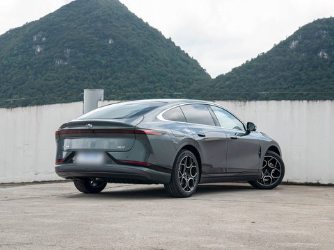 Changan Qiyuan A07 — China electric EV for export — photo 7