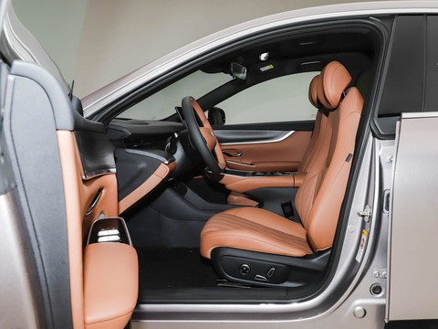 Changan Qiyuan A07 — China electric EV for export — photo 9