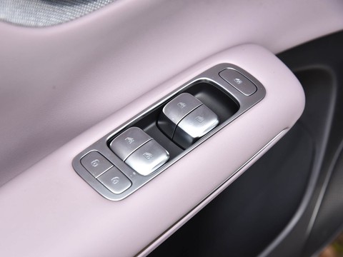 Changan Qiyuan Q05 — China plug-in hybrid EV for export — photo 14