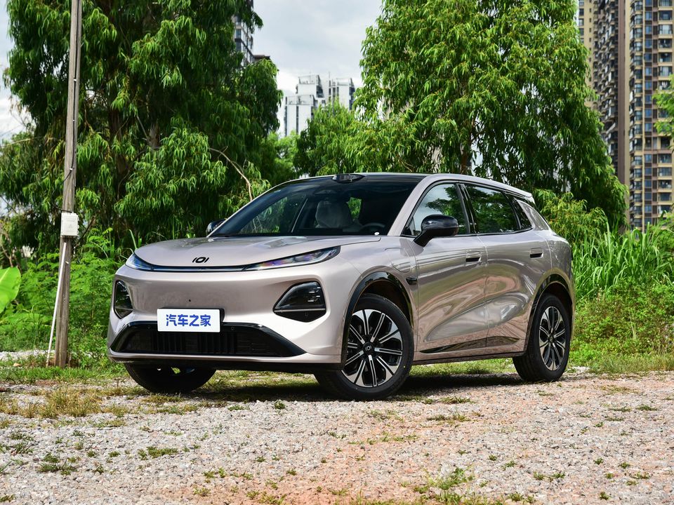 Changan Qiyuan Qi YuanQ05 export to United Arab Emirates — China EV for export