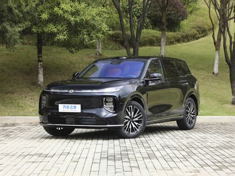 Changan Qiyuan Qi YuanQ07 — China electric EV for export — photo 1