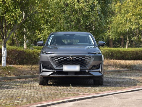 Changan UNI-K iDD — China plug-in hybrid EV for export — photo 2