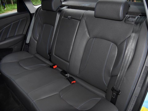 Chery Arrizo 7e — China plug-in hybrid EV for export — photo 12