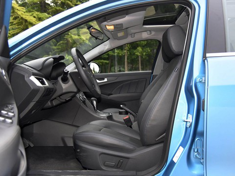 Chery Arrizo 7e — China plug-in hybrid EV for export — photo 9