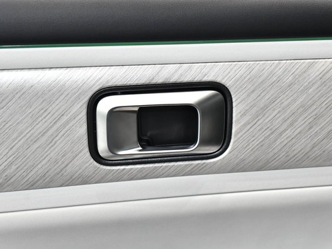 Chery Explore 06 C-DM — China plug-in hybrid EV for export — photo 13