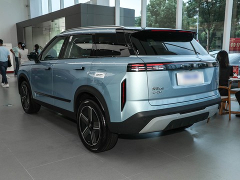 Chery Explore 06 C-DM — China plug-in hybrid EV for export — photo 5