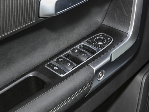 Chery Tiggo 7 C-DM — China plug-in hybrid EV for export — photo 14