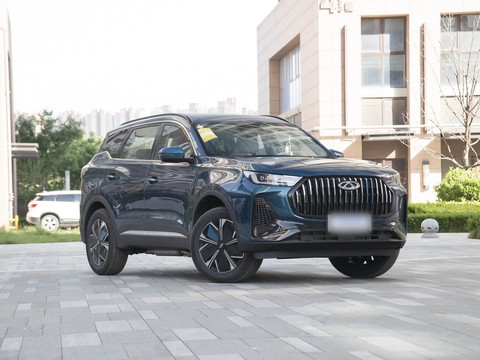Chery Tiggo 7 Plus PHEV — China plug-in hybrid EV for export — photo 3