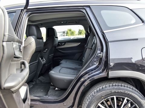 Chery Tiggo8 PLUS Kun Penge+ — China electric EV for export — photo 10
