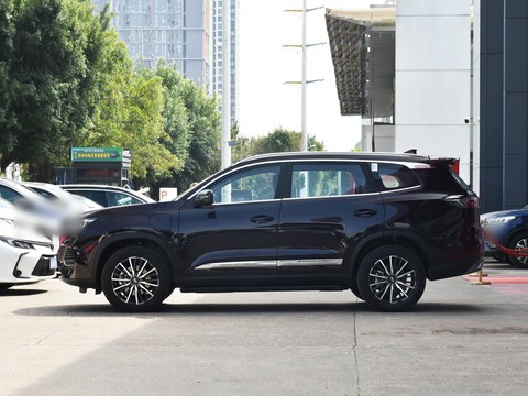 Chery Tiggo 8 Plus Kunpeng e+ — China plug-in hybrid EV for export — photo 4