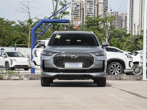 Chery Tiggo 9 C-DM — China plug-in hybrid EV for export — photo 2