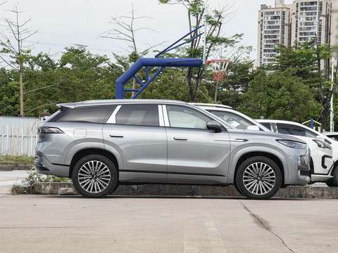 Chery Tiggo 9 C-DM — China plug-in hybrid EV for export — photo 8