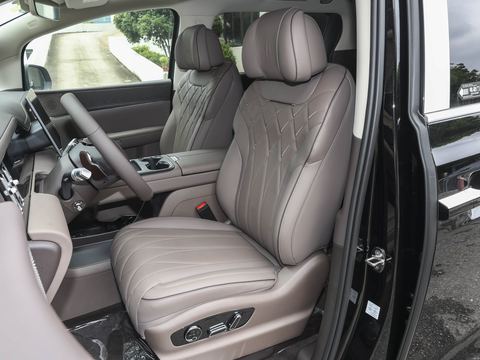 Denza Teng ShiD9 — China electric EV for export — photo 10
