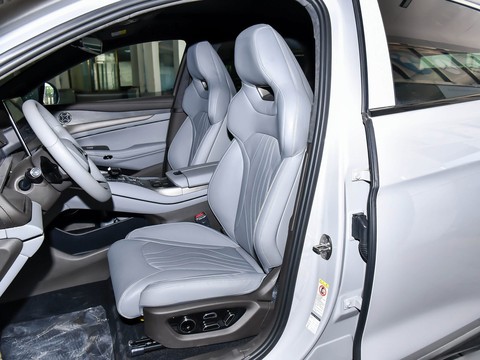 Denza N7 — China electric EV for export — photo 10