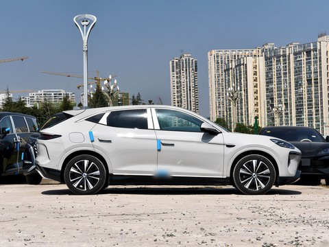Denza N7 — China electric EV for export — photo 8