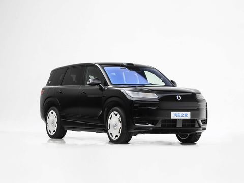 Denza Teng ShiN9 — China electric EV for export — photo 3