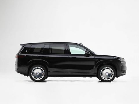 Denza Teng ShiN9 — China electric EV for export — photo 8