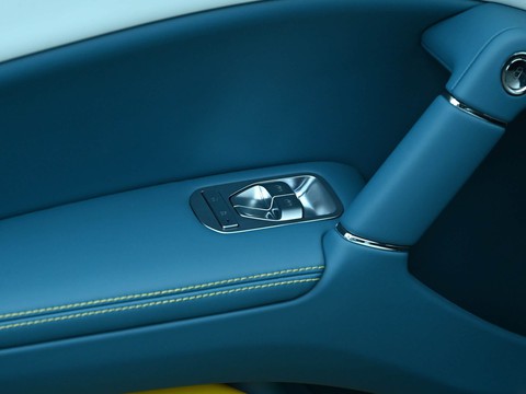 Denza Z — China electric EV for export — photo 14