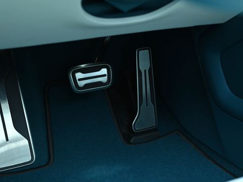 Denza Teng ShiZ — China electric EV for export — photo 16