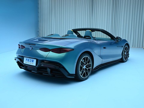 Denza Z — China electric EV for export — photo 7