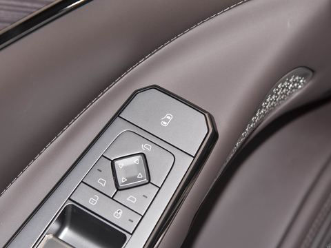 Denza Teng ShiZ9 — China electric EV for export — photo 13