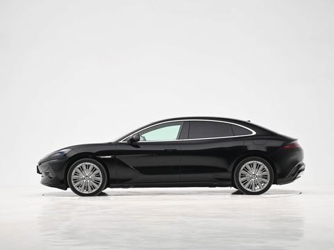 Denza Teng ShiZ9 — China electric EV for export — photo 4