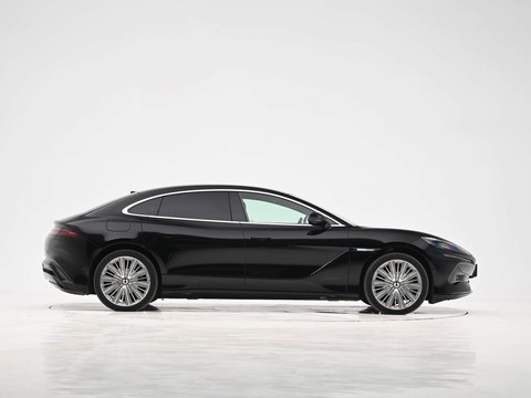 Denza Z9 — China electric EV for export — photo 8