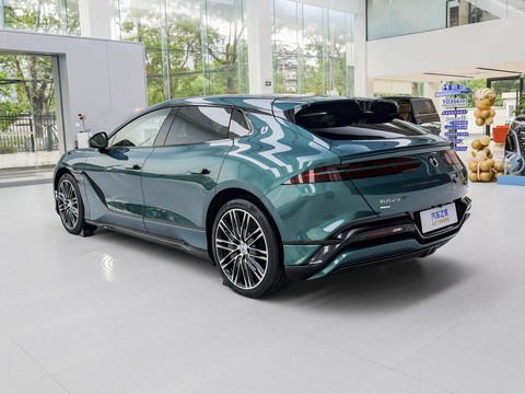 Denza Z9 GT — China electric EV for export — photo 5