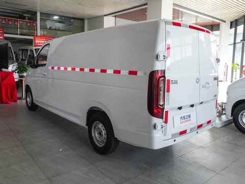 Dongfeng Furuitong — China electric EV for export — photo 5