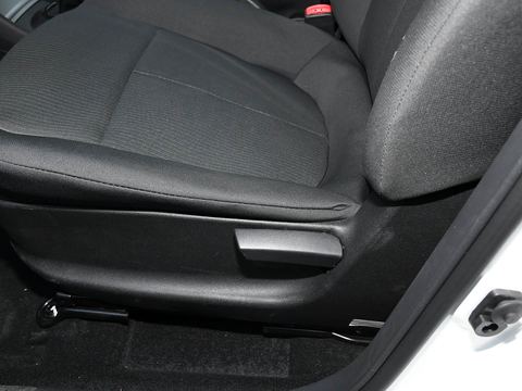 Dongfeng Jun FengE17 — China electric EV for export — photo 13