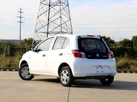 Dongfeng Junfeng ER30 — China electric EV for export — photo 4