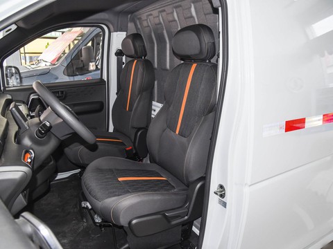 Dongfeng Ruilida V5 — China electric EV for export — photo 10