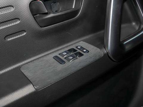 Dongfeng Rui Li DaV7 — China electric EV for export — photo 13
