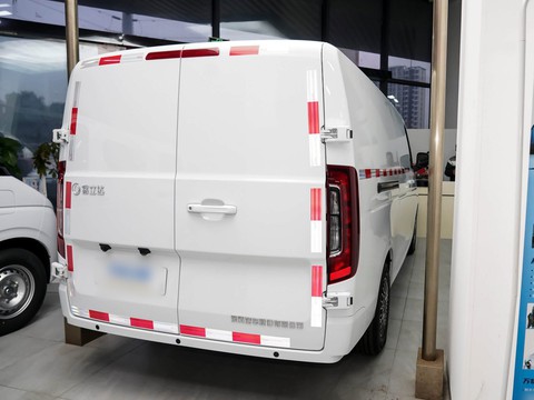Dongfeng Ruilida V7 — China electric EV for export — photo 7