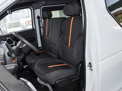 Dongfeng Ruilida V8E — China electric EV for export — photo 10