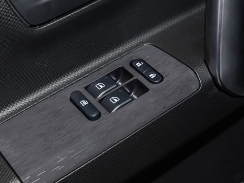 Dongfeng Rui Li DaV8E — China electric EV for export — photo 14