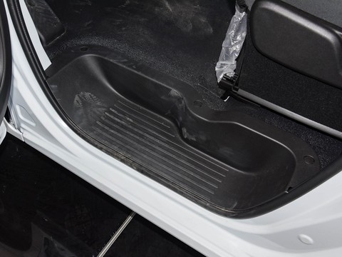 Dongfeng Ruilida V8E — China electric EV for export — photo 16