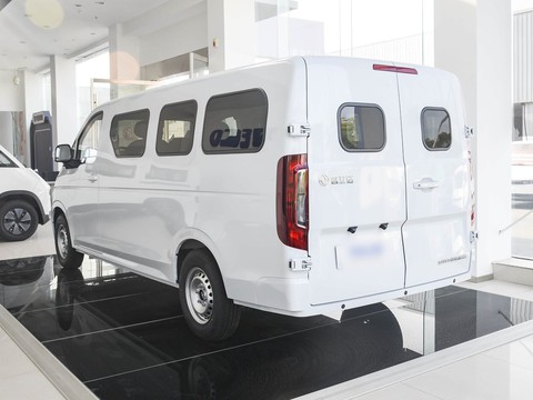 Dongfeng Ruilida V8E — China electric EV for export — photo 5