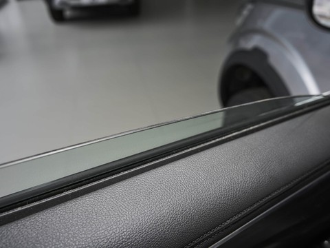Dongfeng ZNA Rich EV — China electric EV for export — photo 11