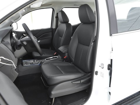 Dongfeng Rich 6 EV — China electric EV for export — photo 10