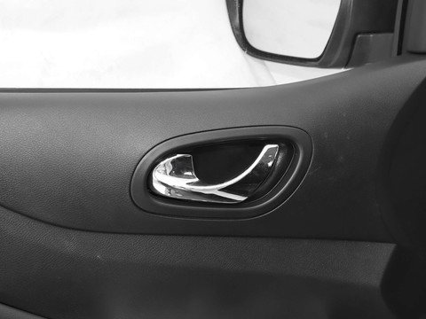 Dongfeng Rich 6 EV — China electric EV for export — photo 14
