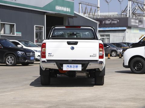 Dongfeng Rui Qi6 — China electric EV for export — photo 6